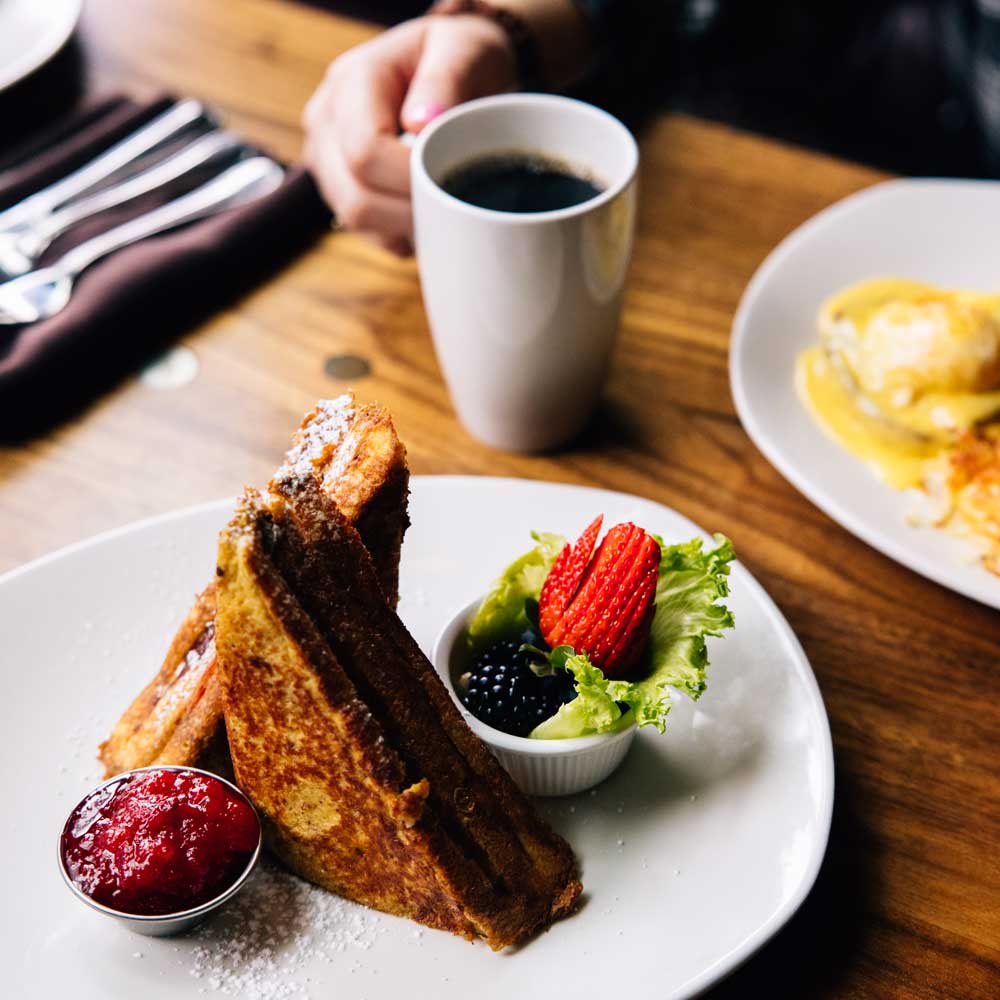 french toast and fruit